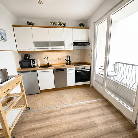 Haus Miramar - Seebad Ahlbeck شقة هيرينجسدورف